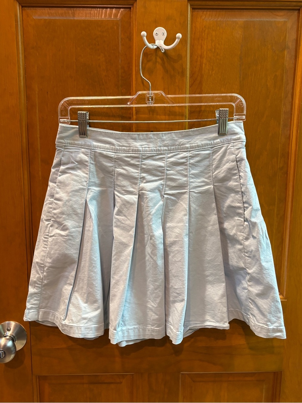 American Eagle Women’s Light Blue Super High Rise Pleated Skirt Size 6